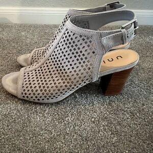 Unisa Elegant Gray Fabric Heels